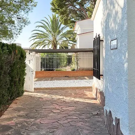 Charming In Eldorado Playa. Nyaraló